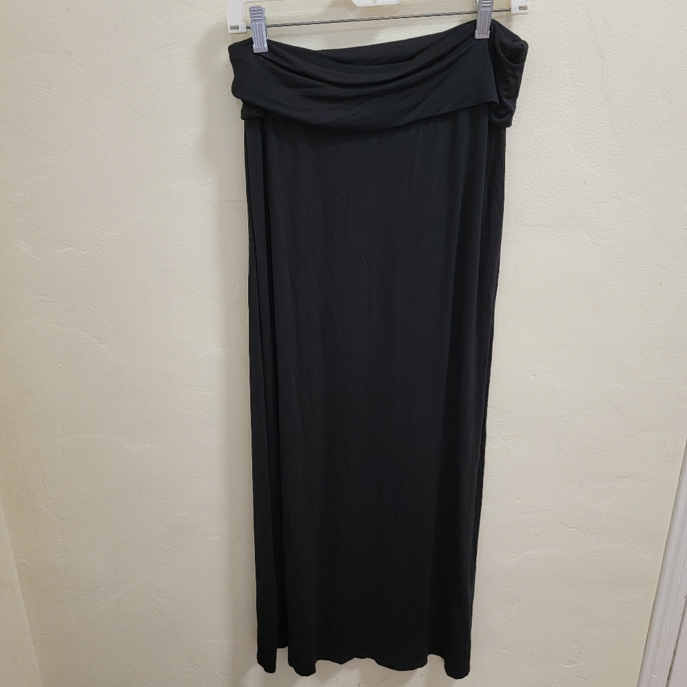 ana Black Long Skirt